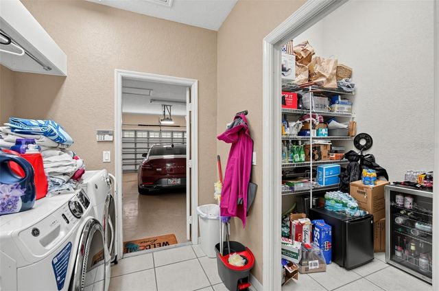 9108 WOODRIDGE RUN DRIVE, Tampa, FL 33647