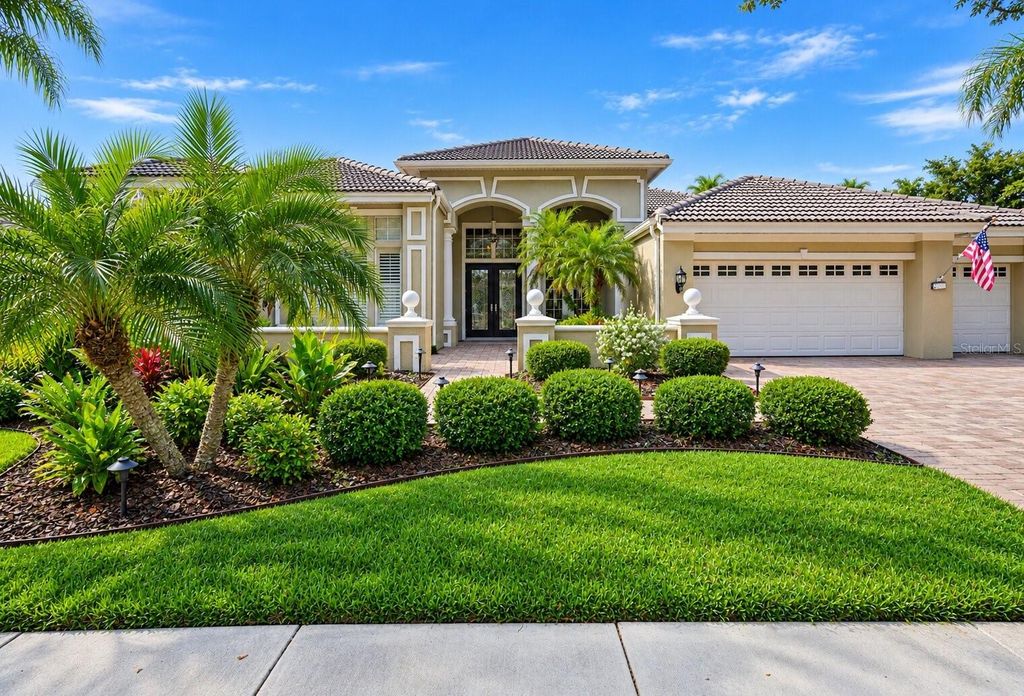 Image 2 of property listing at 9108 WOODRIDGE RUN DRIVE, Tampa, FL 33647