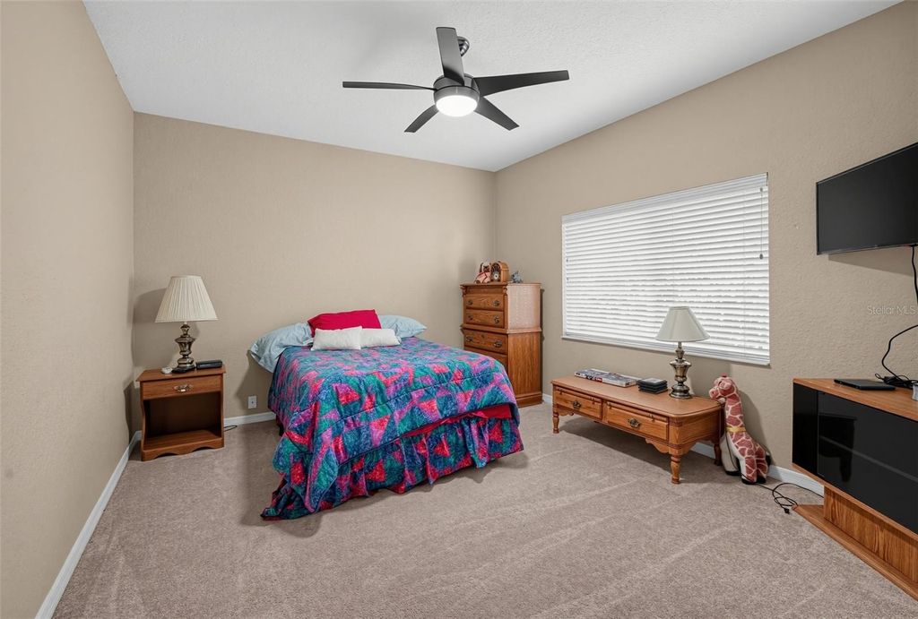 Image 31 of property listing at 9108 WOODRIDGE RUN DRIVE, Tampa, FL 33647