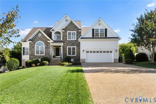2901 Cove View Ln, Midlothian, VA 23112
