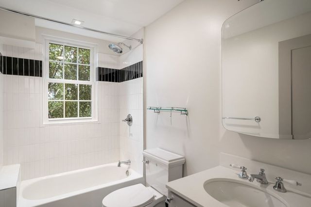 9 Dana Street 24, Cambridge, MA 02138
