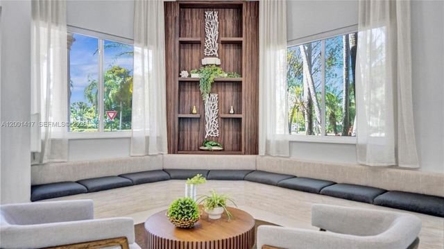 781 NW 170th Ter, Pembroke Pines, FL 33028