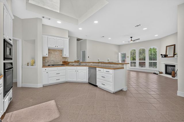 4312 Wyndham Drive, Fort Worth, TX 76244