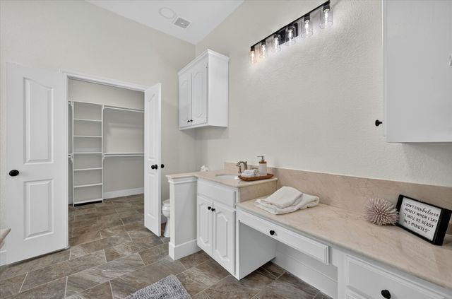 4312 Wyndham Drive, Fort Worth, TX 76244