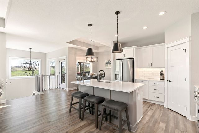 1010 Harrington Way, Waukee, IA 50263