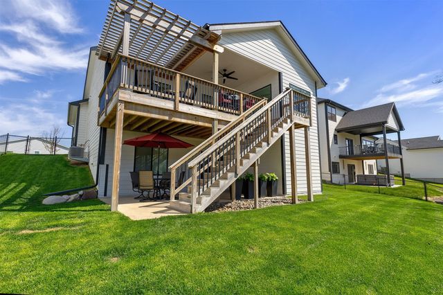 1010 Harrington Way, Waukee, IA 50263