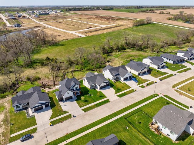1010 Harrington Way, Waukee, IA 50263
