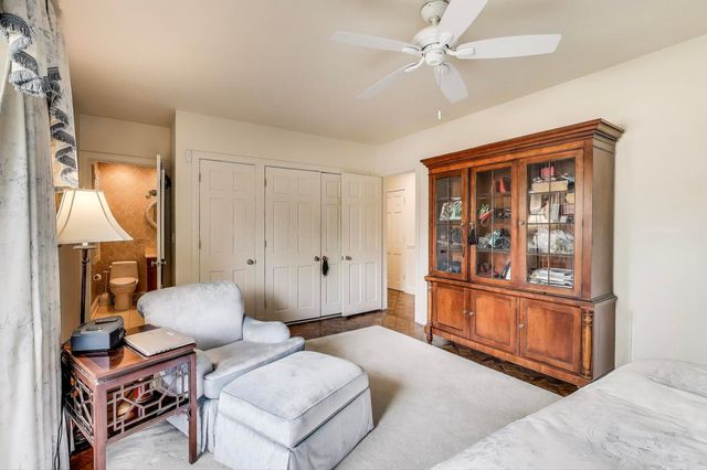 6500 Shady Lane, Burr Ridge, IL 60527