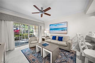 221 9th ST S 127, Naples, FL 34102