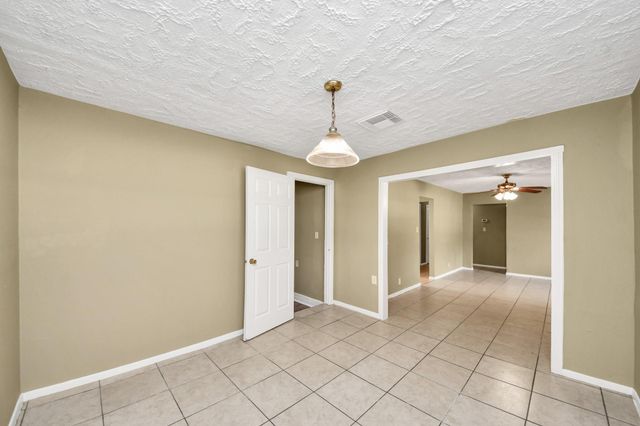 10117 Dulcimer Street, Houston, TX 77051