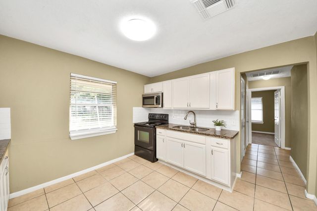 10117 Dulcimer Street, Houston, TX 77051