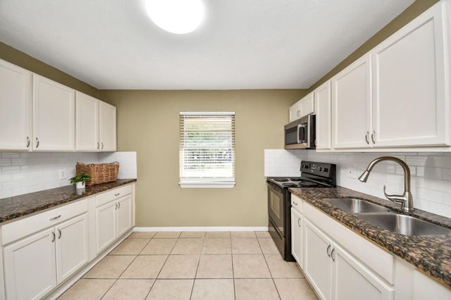 10117 Dulcimer Street, Houston, TX 77051