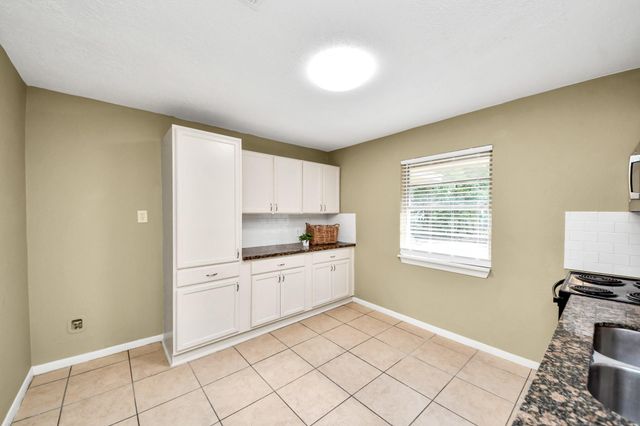 10117 Dulcimer Street, Houston, TX 77051