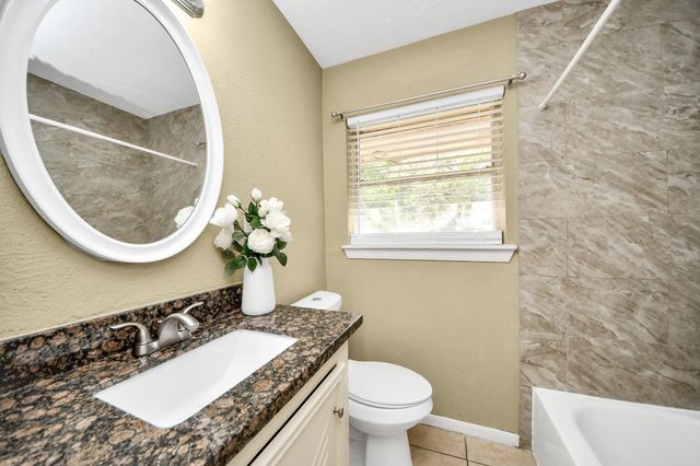 10117 Dulcimer Street, Houston, TX 77051