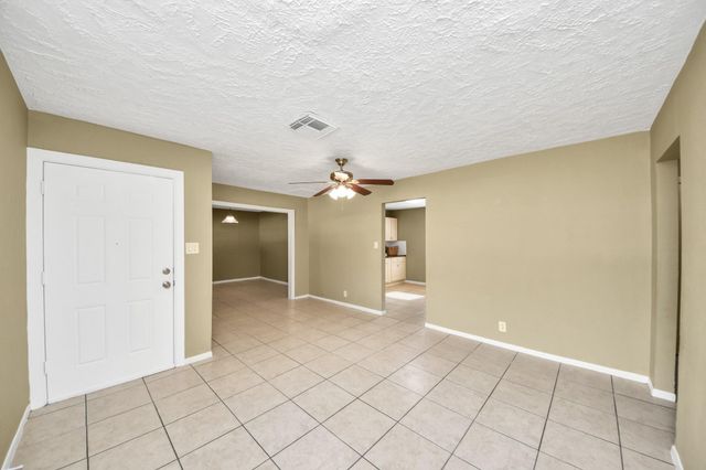 10117 Dulcimer Street, Houston, TX 77051