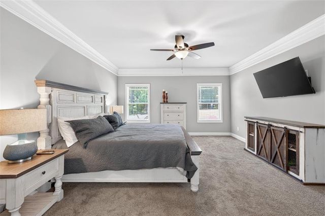 1171 Sterling Lake Drive, Jefferson, GA 30549