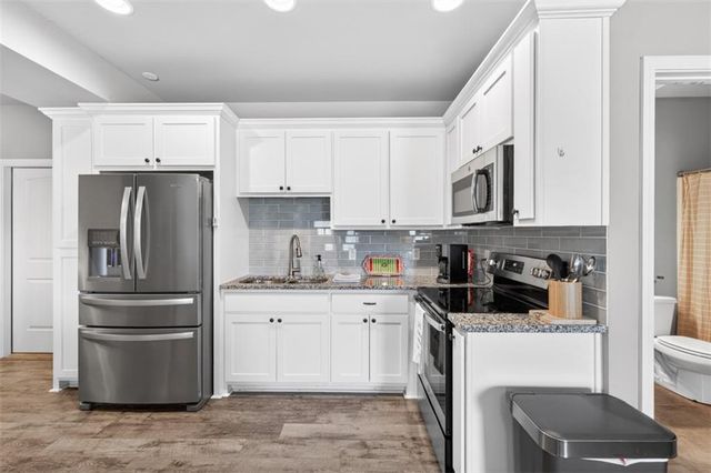 1171 Sterling Lake Drive, Jefferson, GA 30549