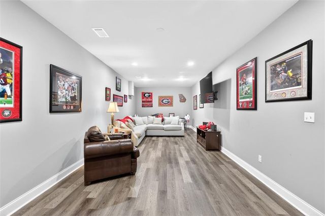 1171 Sterling Lake Drive, Jefferson, GA 30549