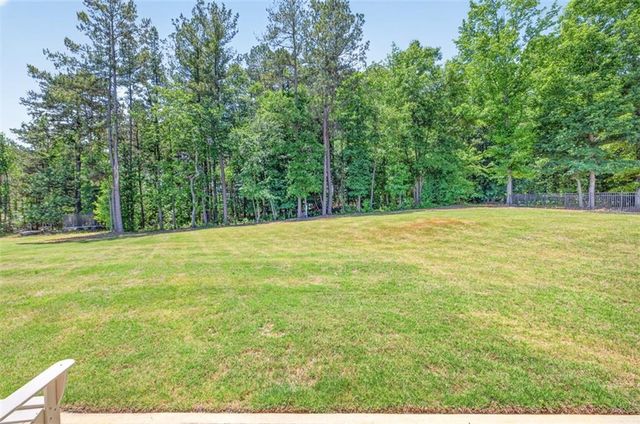 1171 Sterling Lake Drive, Jefferson, GA 30549
