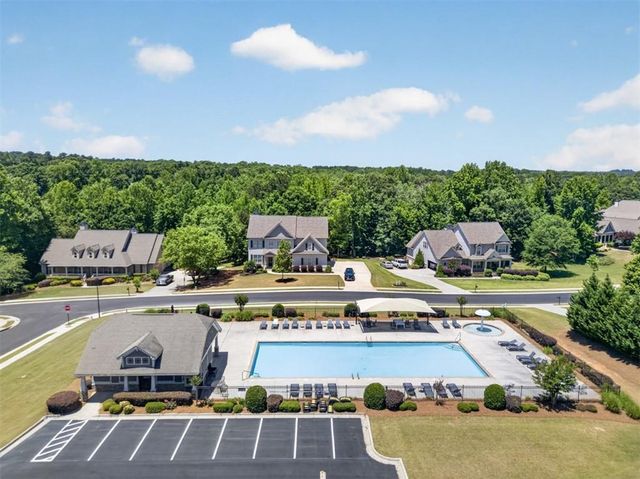 1171 Sterling Lake Drive, Jefferson, GA 30549
