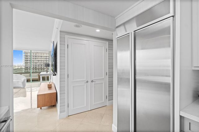 3350 SW 27 Ave 1907, Coconut Grove, FL 33133