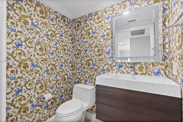 3350 SW 27 Ave 1907, Coconut Grove, FL 33133