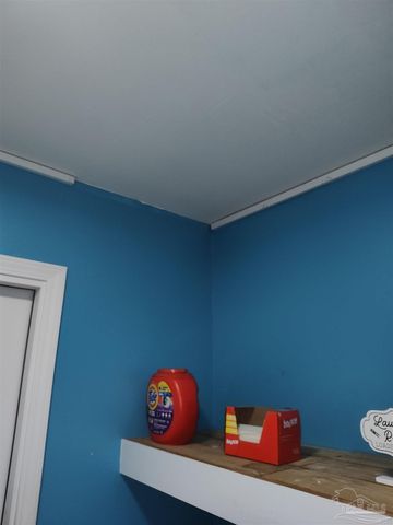 135 Valdosta Ave, Pensacola, FL 32507