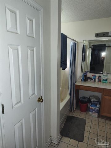 135 Valdosta Ave, Pensacola, FL 32507