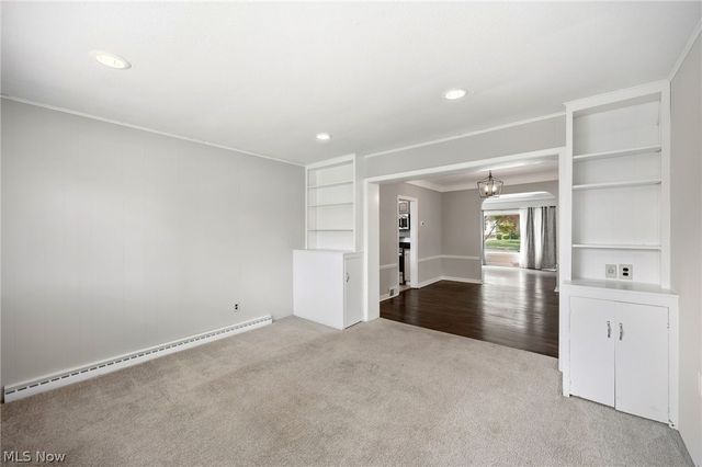 3889 Grenville Road, University Heights, OH 44118