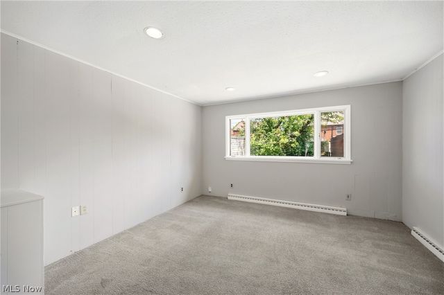3889 Grenville Road, University Heights, OH 44118