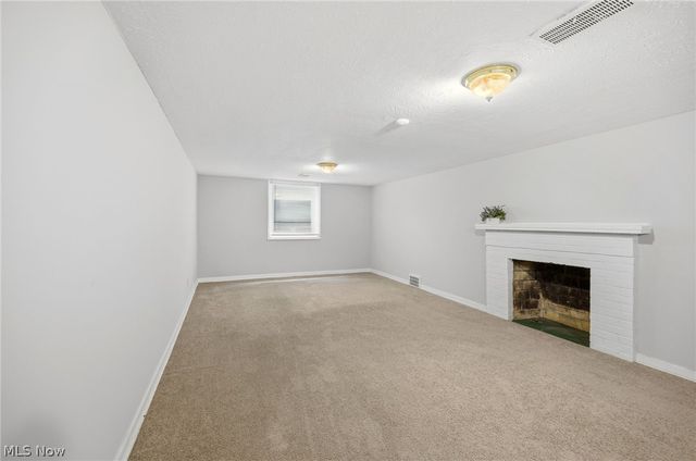 3889 Grenville Road, University Heights, OH 44118