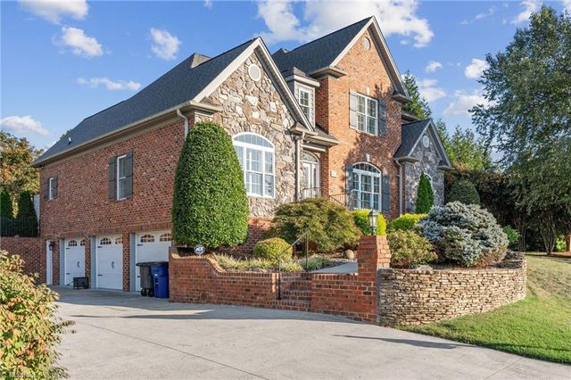 109 Covington Place, Lewisville, NC 27023
