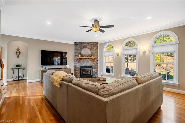 109 Covington Place, Lewisville, NC 27023