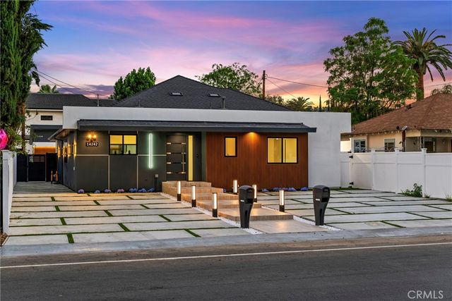 14240 Hortense, Sherman Oaks, CA 91423