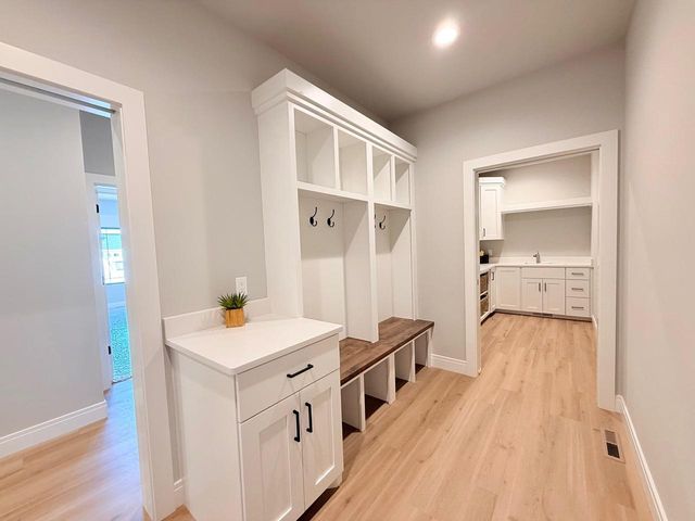 1203 Moll Drive, Waunakee, WI 53597