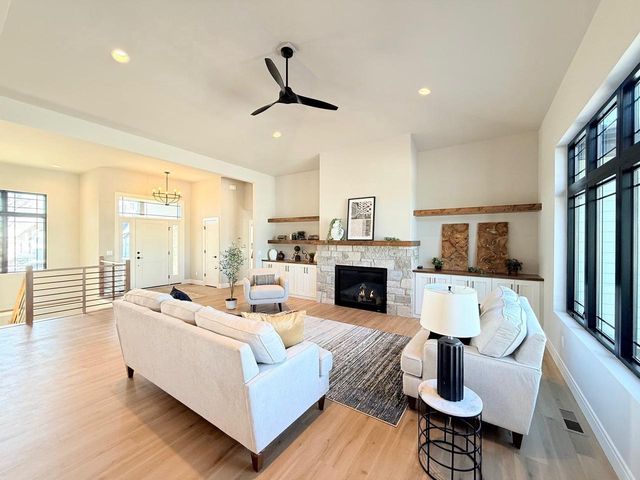 1203 Moll Drive, Waunakee, WI 53597