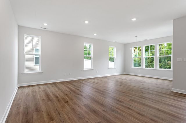 217 Crosswick Street, Summerville, SC 29483