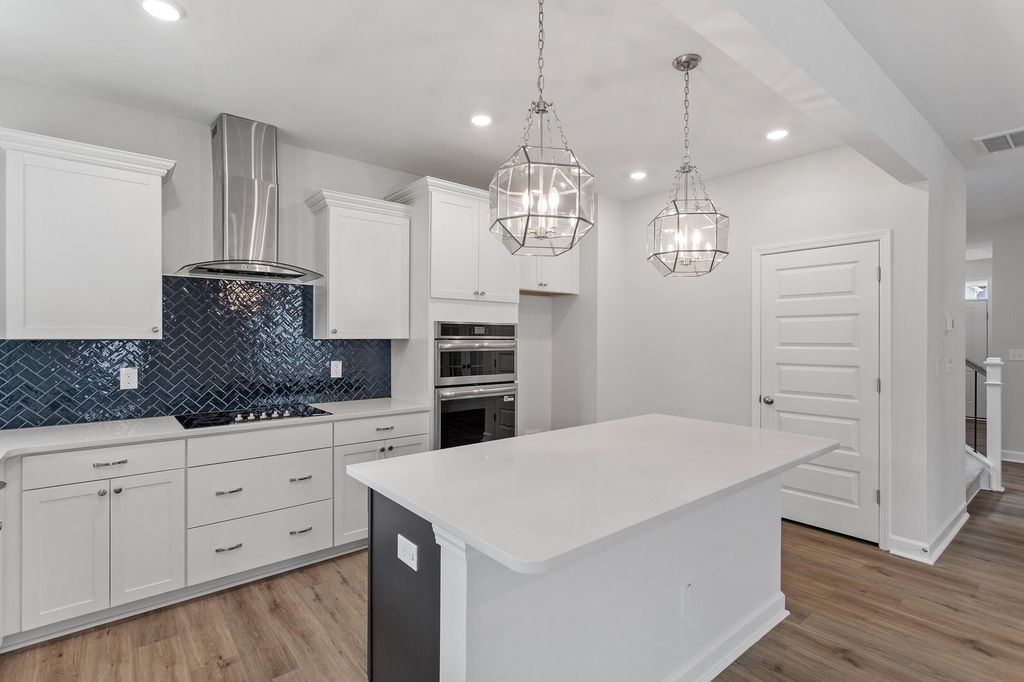 Image 12 of property listing at 217 Crosswick Street, Summerville, SC 29483