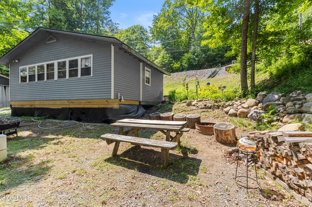 163 Lakeland Road, Hadley, NY 12835