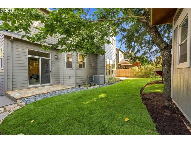 10766 Nw JORDAN Ln, Portland, OR 97210