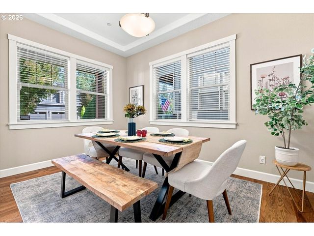 10766 Nw JORDAN Ln, Portland, OR 97210