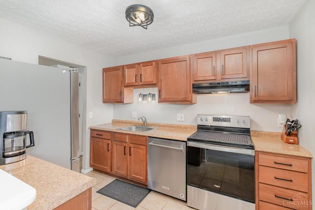 329 Miller Court, Harrison, OH 45030