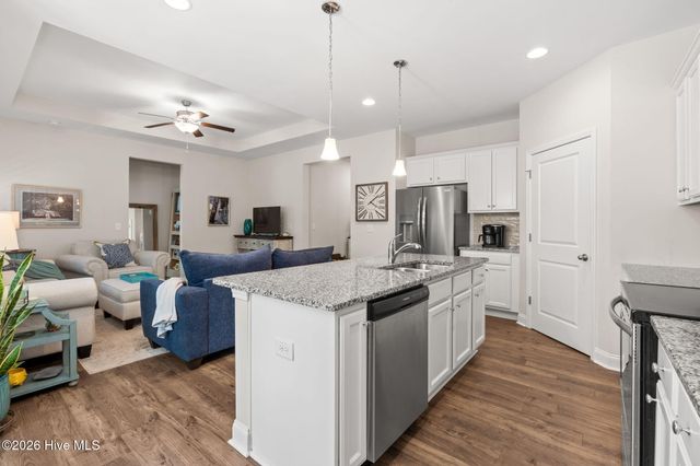 1611 E New Carraway Place SE, Bolivia, NC 28422