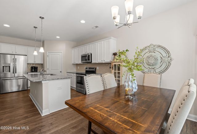 1611 E New Carraway Place SE, Bolivia, NC 28422