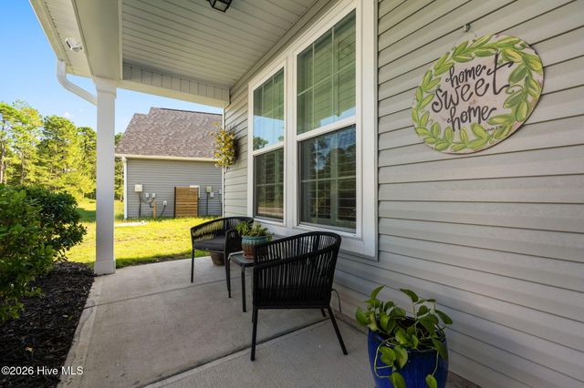 1611 E New Carraway Place SE, Bolivia, NC 28422