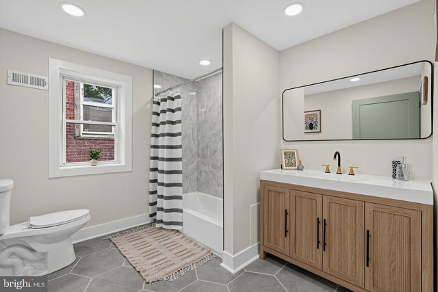 5110 WILLOWS AVE, Philadelphia, PA 19143