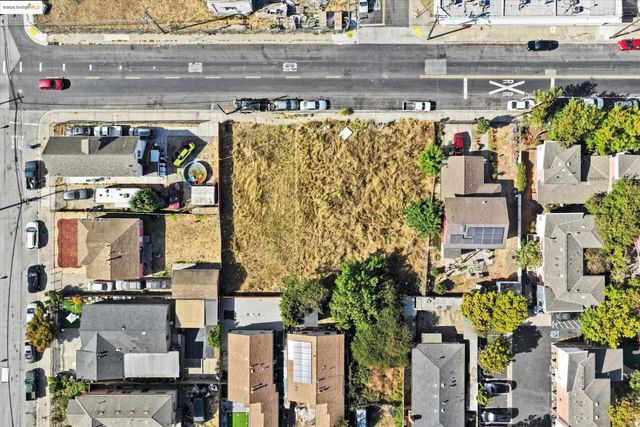 724 Chesley Ave, Richmond, CA 94801