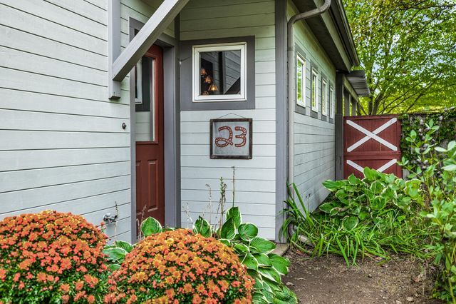 23 Tryon Farm Lane, Michigan City, IN 46360