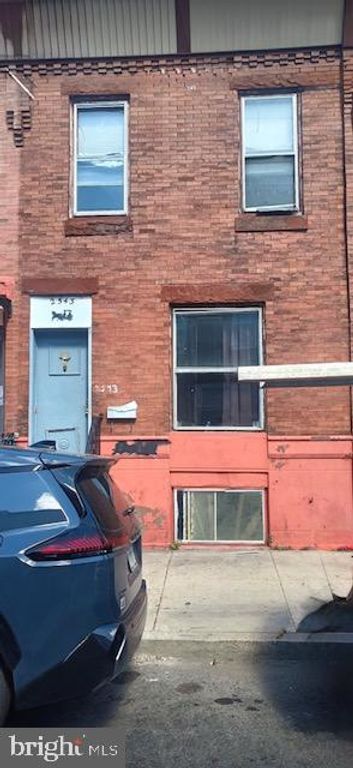 2543 S MARSHALL ST, Philadelphia, PA 19148