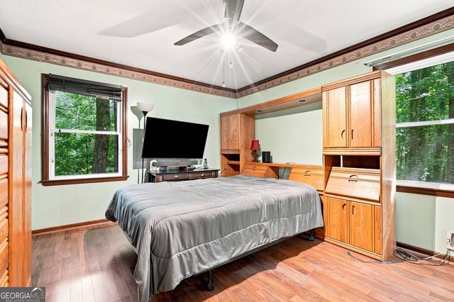 1050 Skyline Drive, Covington, GA 30014